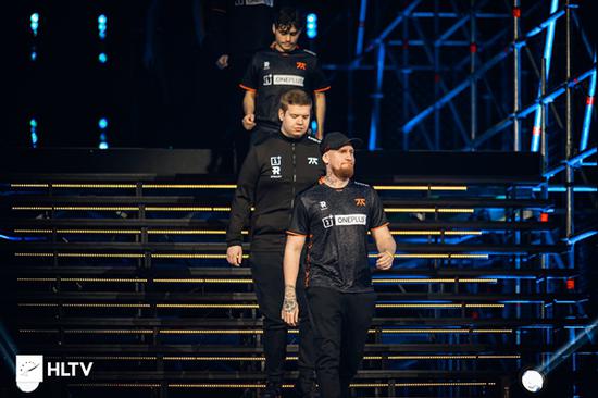 探索瓦洛彭于晏的传奇之路与快男的影响力